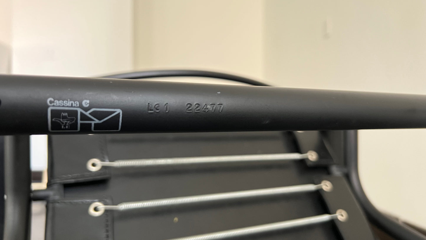 LC1 Chairs by Le Corbusier, Pierre Jeanneret, and Charlotte Perriand for Cassina (Pair)