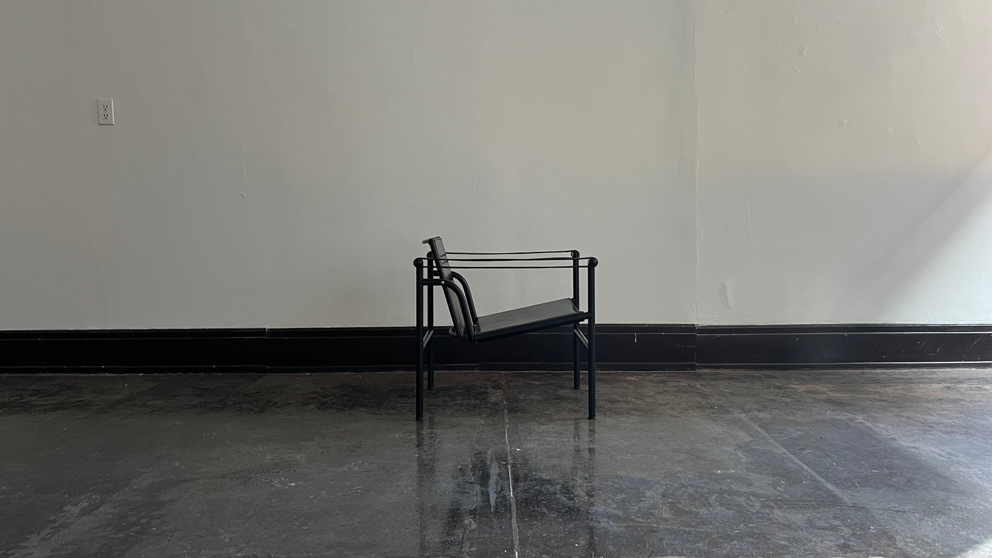 LC1 Chairs by Le Corbusier, Pierre Jeanneret, and Charlotte Perriand for Cassina (Pair)