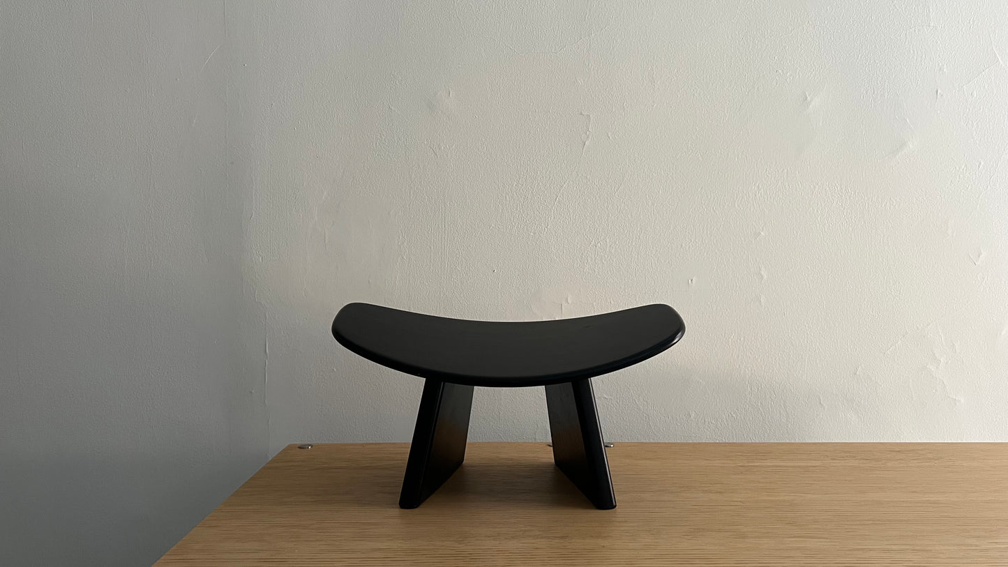 Shoggi Stool by Alain Gaubert