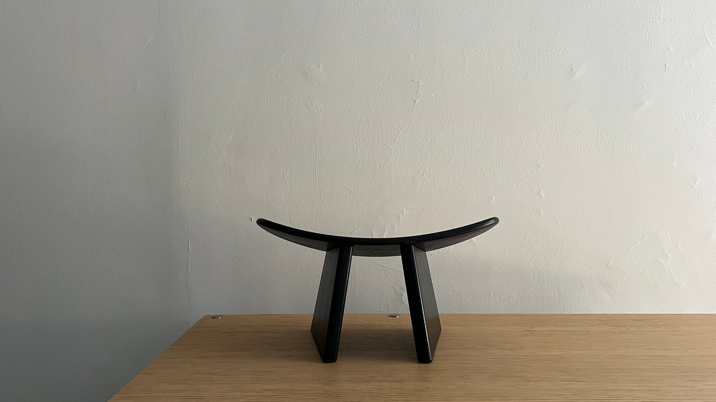 Shoggi Stool by Alain Gaubert